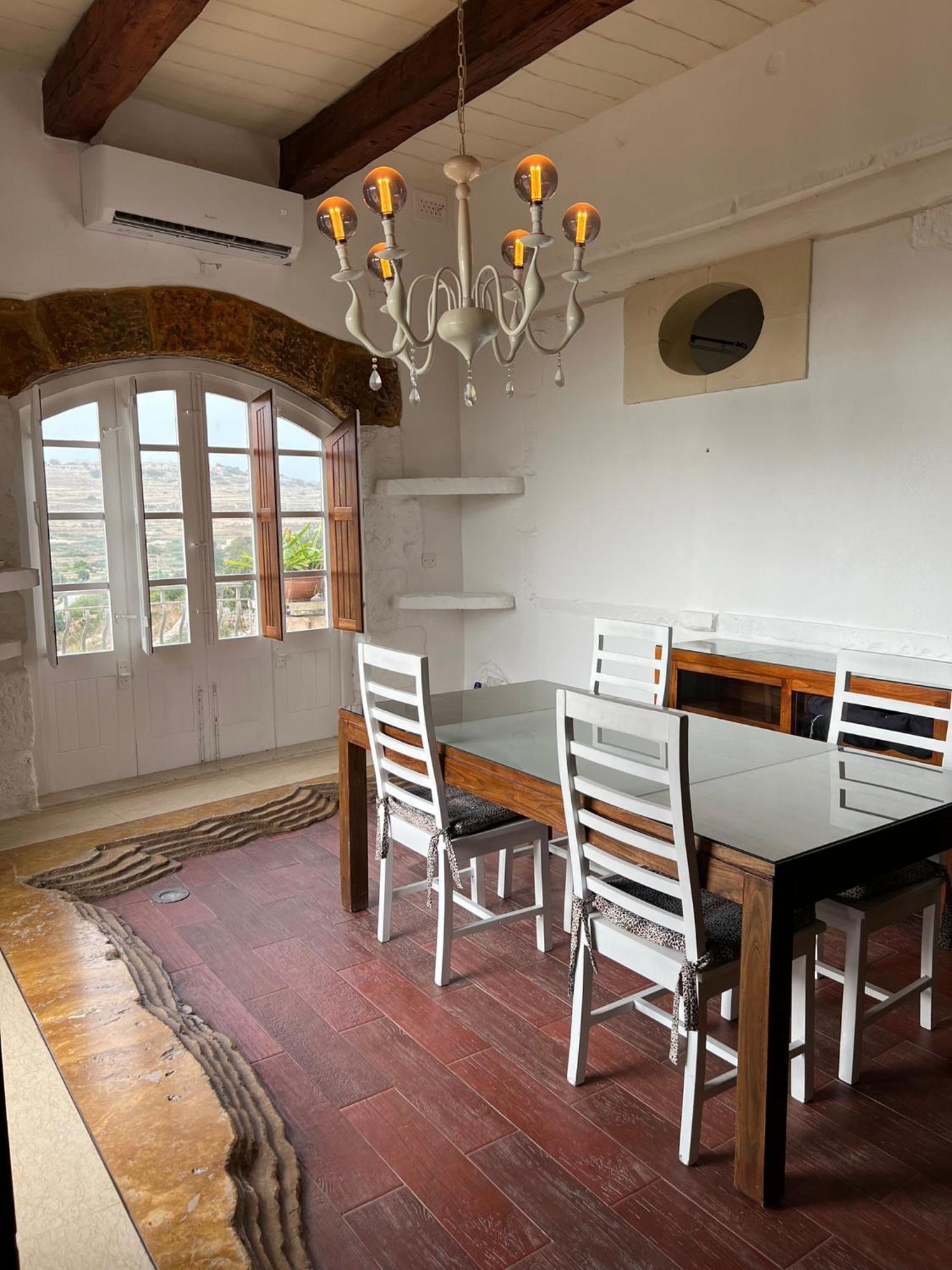 Traditional Maltese Home By Ma Properties Сейнт Полс Бей Екстериор снимка