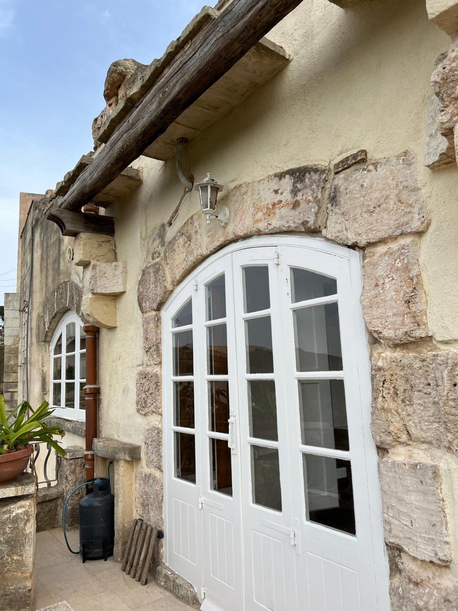 Traditional Maltese Home By Ma Properties Сейнт Полс Бей Екстериор снимка